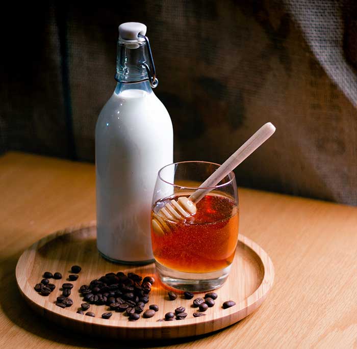 Bottel Milk with Honey