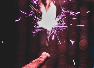 firework safety tips