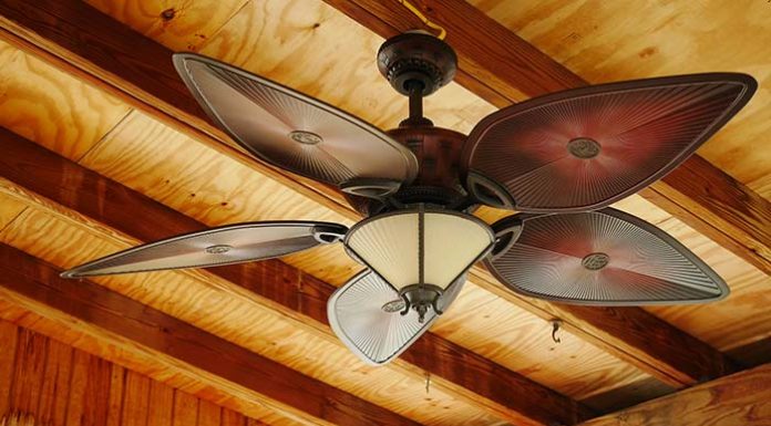 How to put in a ceiling fan