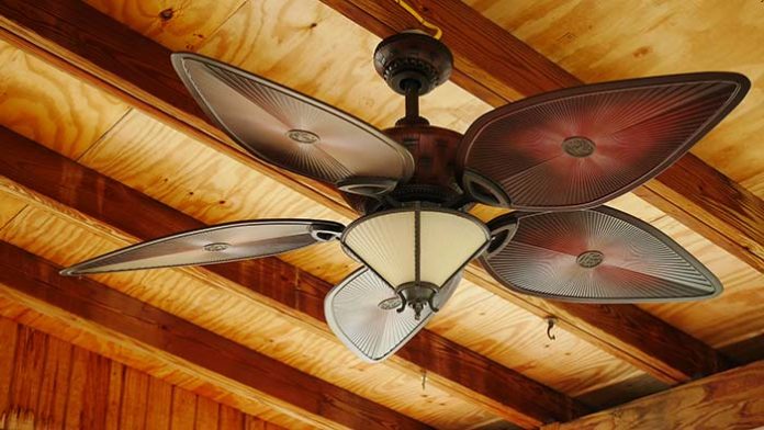 How to put in a ceiling fan