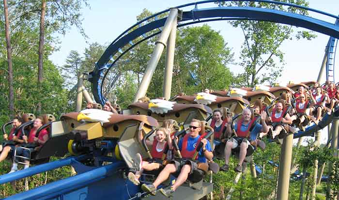 family activities in pigeon forge: Dollywood