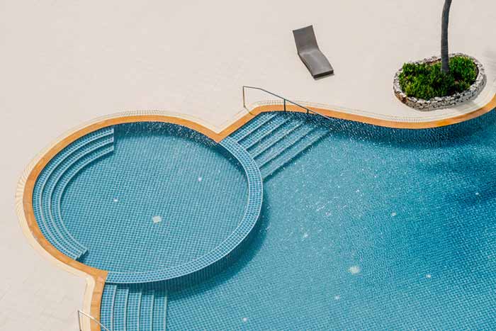 Swimming Pool Deck Pavers Ideas