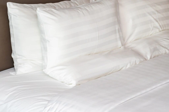 Sleep On A Silk Pillowcase