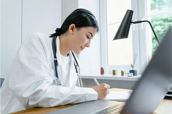 why choose a career in healthcare